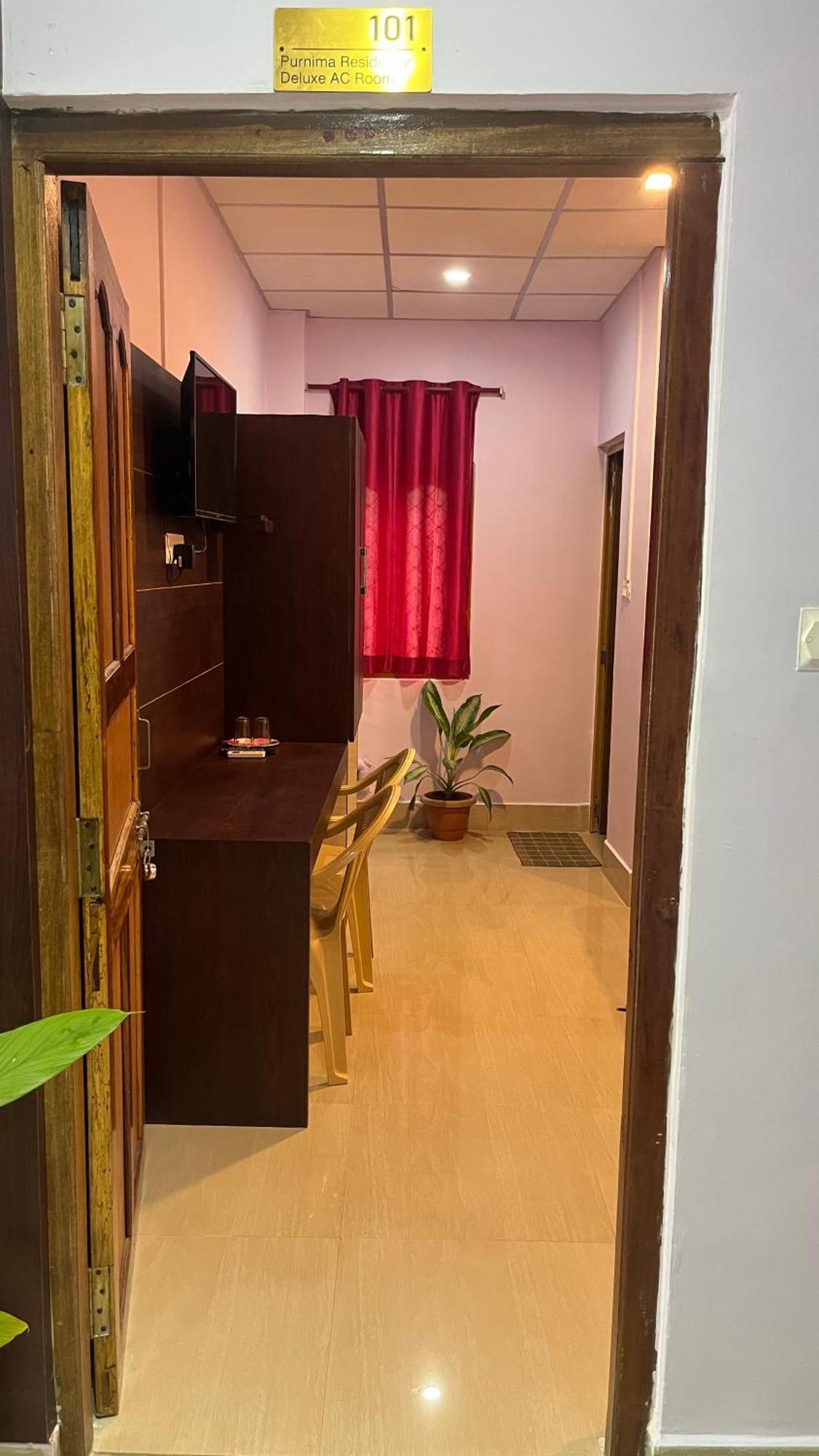 Purnima Residency Hotel Lakshmanpur Екстериор снимка